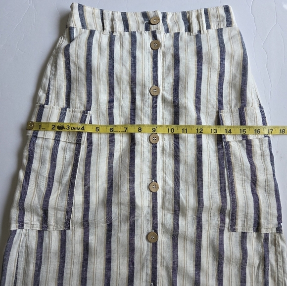 Striped Button-Down Linen Skirt - Picture 7 of 9
